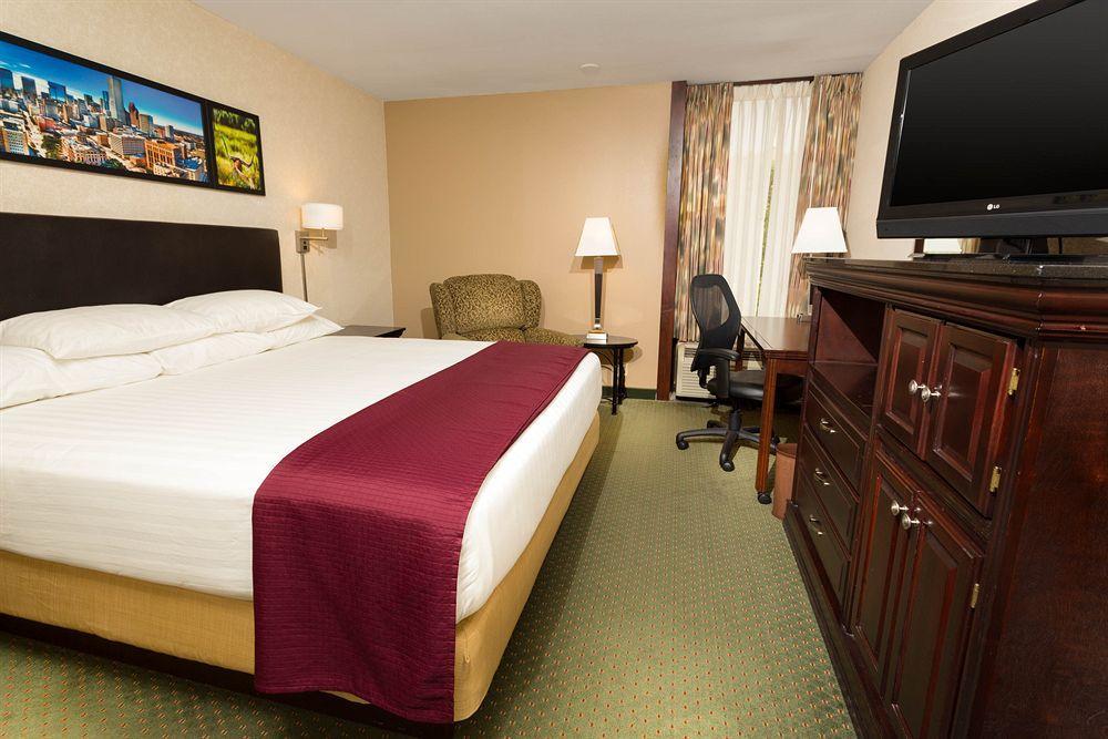 Drury Inn & Suites Columbus Grove City Kültér fotó